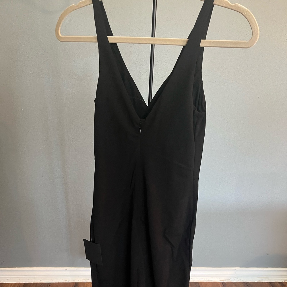 Lulu's Classic Black Dress